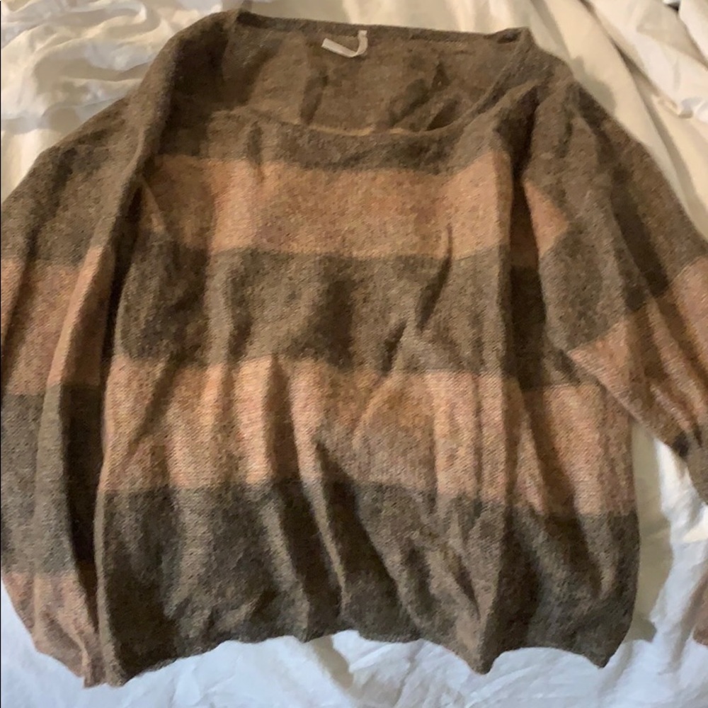 Free people sweater